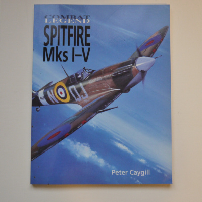 Spitfire MK 1-V (Combat Legends)